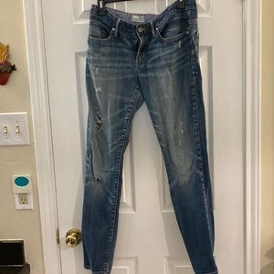 Gap 1969 slouchy skinny jeans. Size 28/6. GUC.